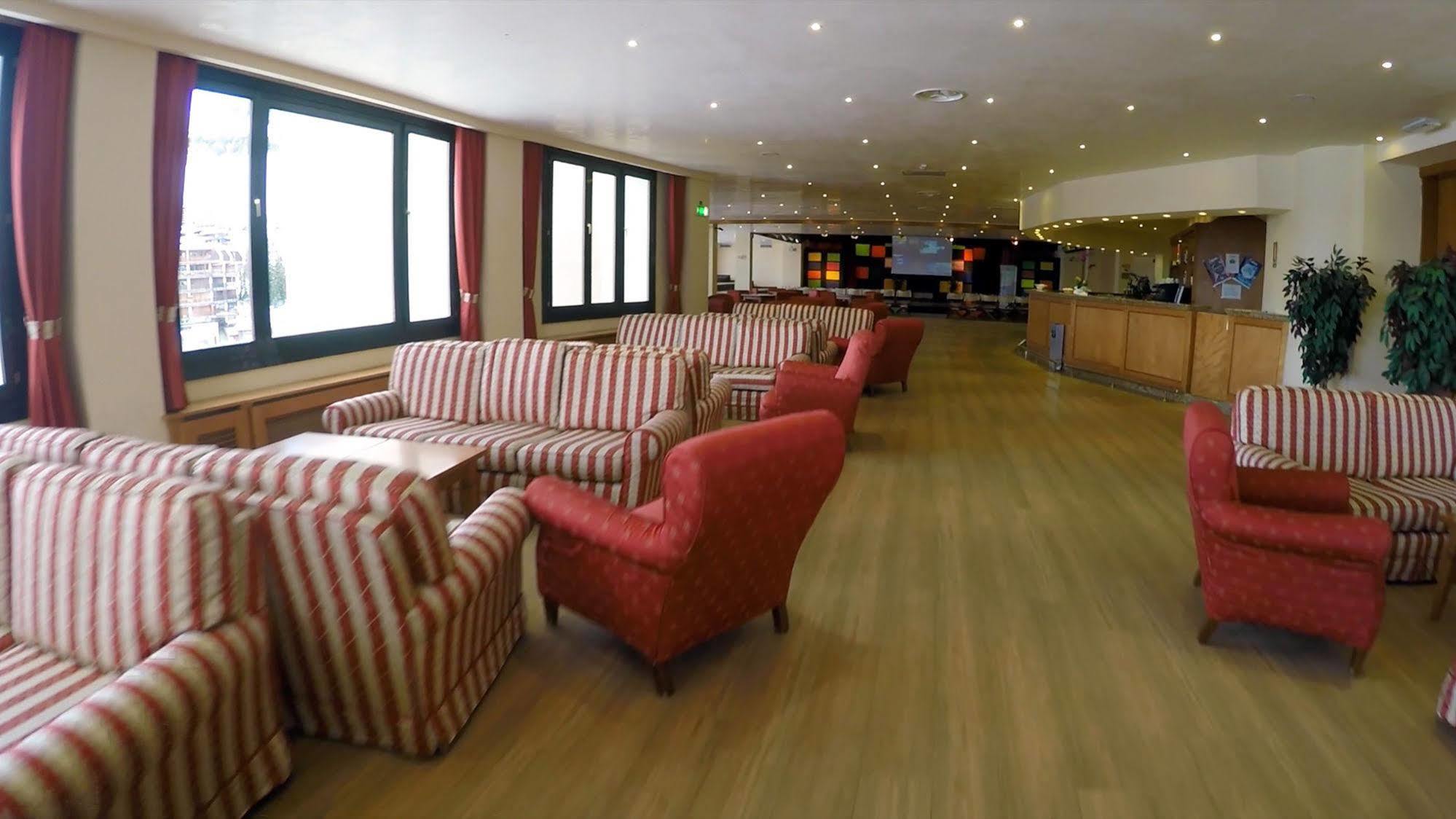 Grand Hotel Duchi D'Aosta Sestriere Bagian luar foto