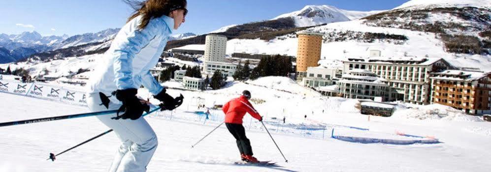 Grand Hotel Duchi D'Aosta Sestriere Bagian luar foto